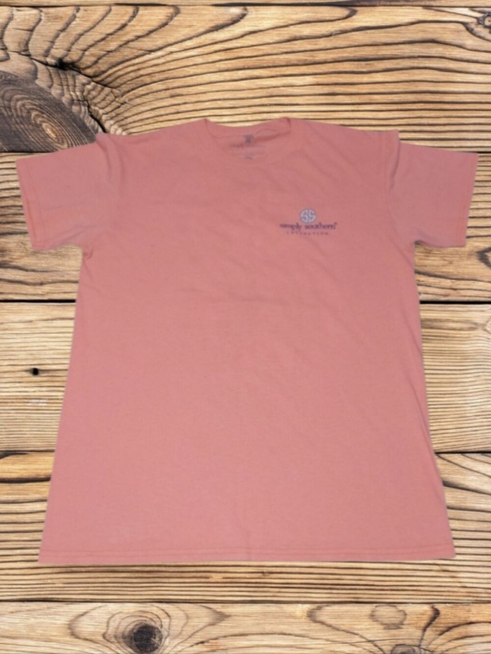 WOMEN'S SIMPLY SOUTHERN SHIRT